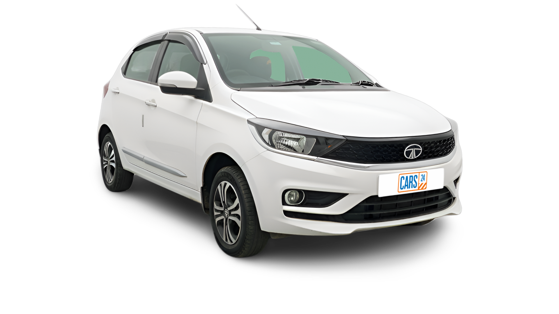 Tata Tiago-img